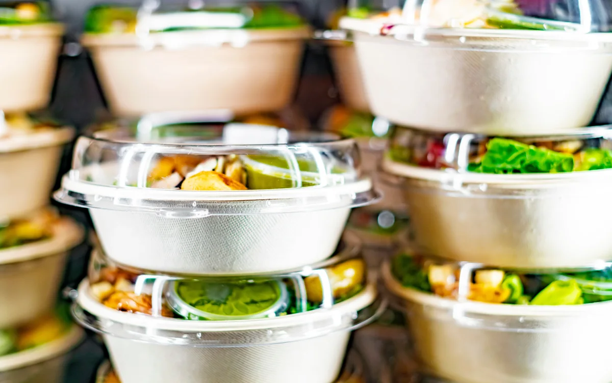 What Can I Cook With What's In My Fridge? Photo In, High-Protein Dinner Out